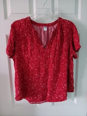 Old Navy Red Top Size L